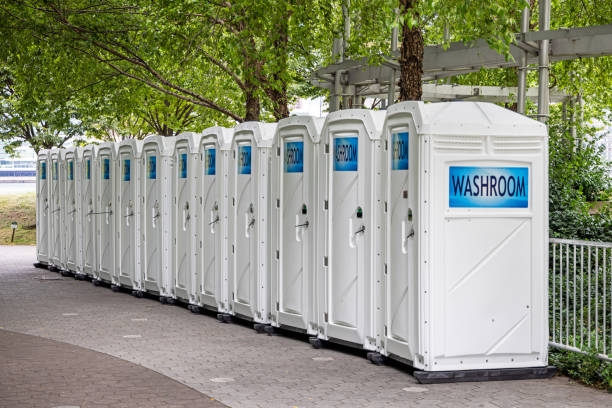 Best Luxury portable toilet rental  in Plainfield, IL